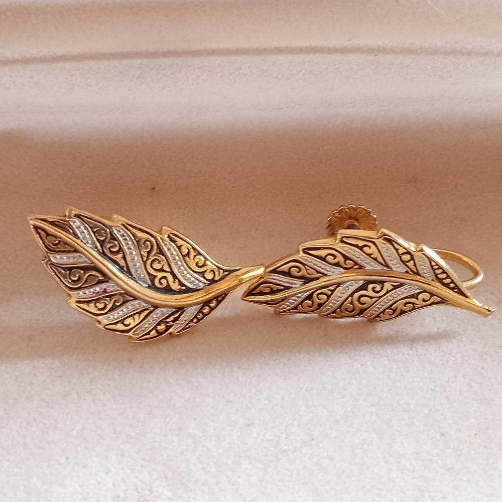 Damascene screw back clip-on vintage earrings